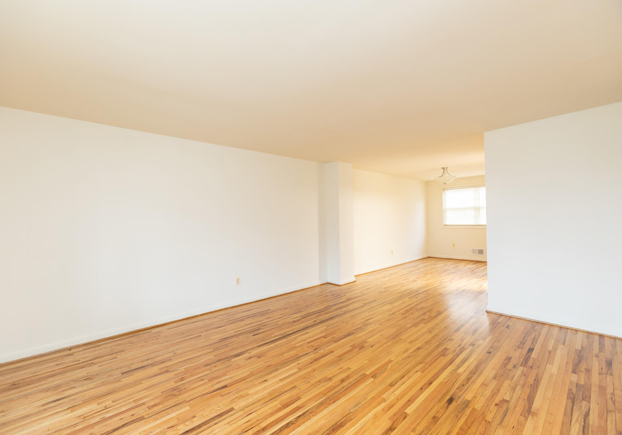 Foxridge Townhomes Image 4